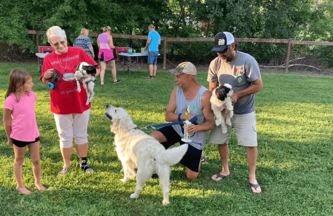 Family enjoying a weekend at Country Acres